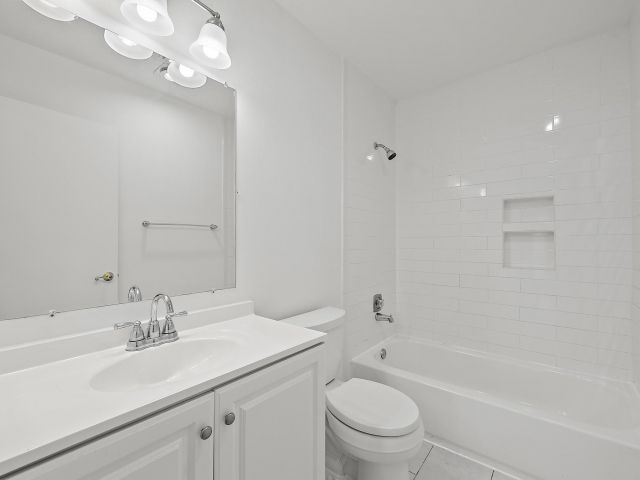 Дом в аренду по адресу 4631 Brook Drive - фото 6830038