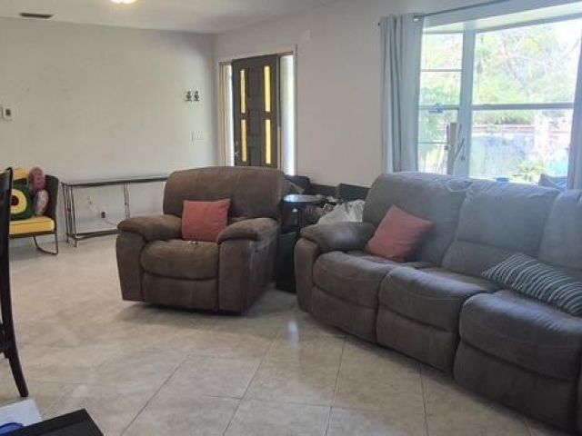 Продажа дома по адресу 13706 44th Place N - фото 6853089