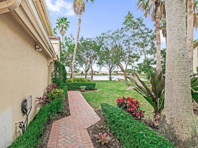 Дом в аренду по адресу 9773 Bowline Drive 203 - фото 6830079