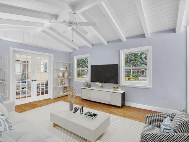 Продажа дома по адресу 3203 Palm Drive - фото 6820339