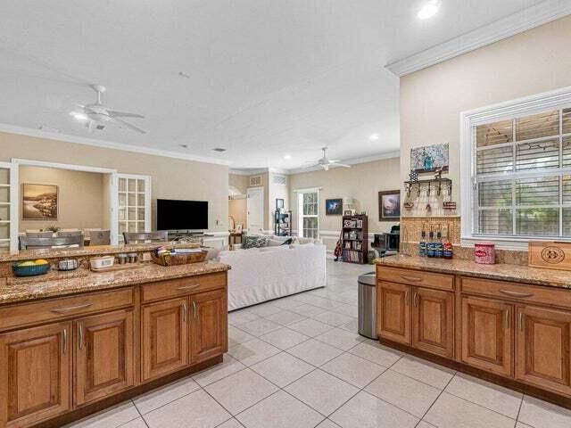 Дом в аренду по адресу 3117 Florida Boulevard - фото 6820354