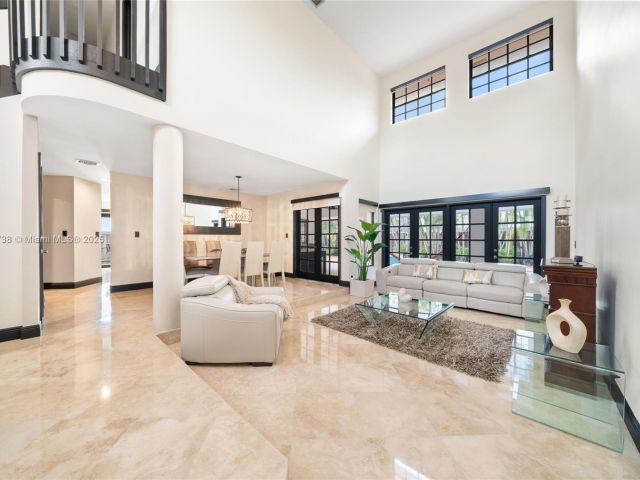 Дом в аренду по адресу 5424 SW 154th Pl 5424 - фото 7444442