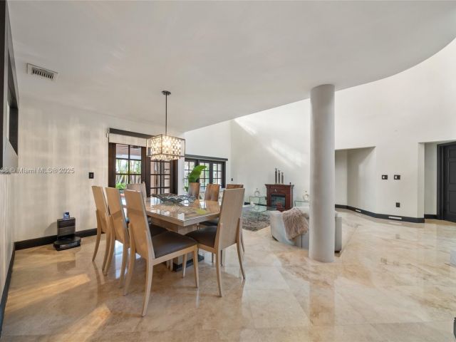 Дом в аренду по адресу 5424 SW 154th Pl 5424 - фото 7444444