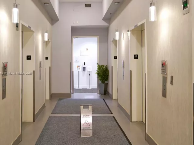 Продажа квартиры #1406 - фото 6820523