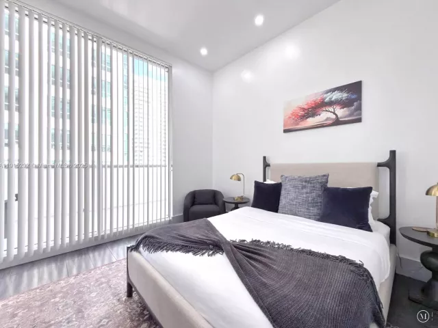 Продажа квартиры #1406 - фото 6820527