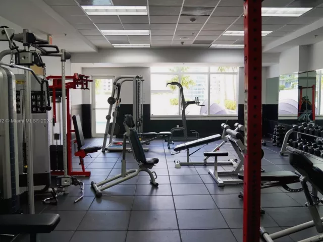 Продажа квартиры #1406 - фото 6820520