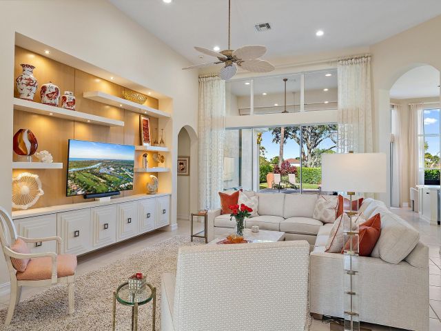 Продажа дома по адресу 7994 Via Villagio - фото 6829922