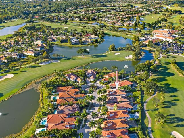 Продажа дома по адресу 7994 Via Villagio - фото 6829926