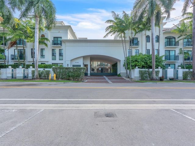 Продажа дома по адресу 1162 98th St 4 - фото 6820903