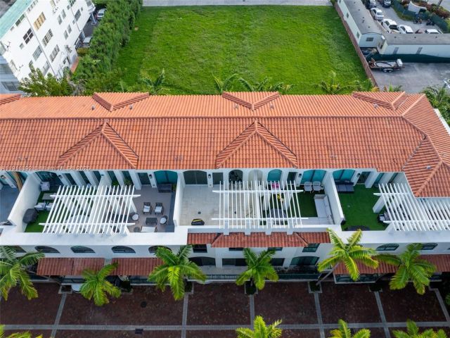 Продажа дома по адресу 1162 98th St 4 - фото 6820904