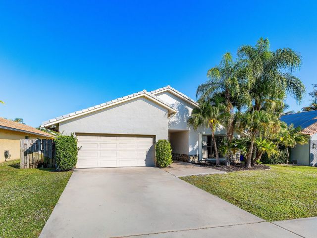 Продажа дома по адресу 7483 Silver Woods Court - фото 6846588