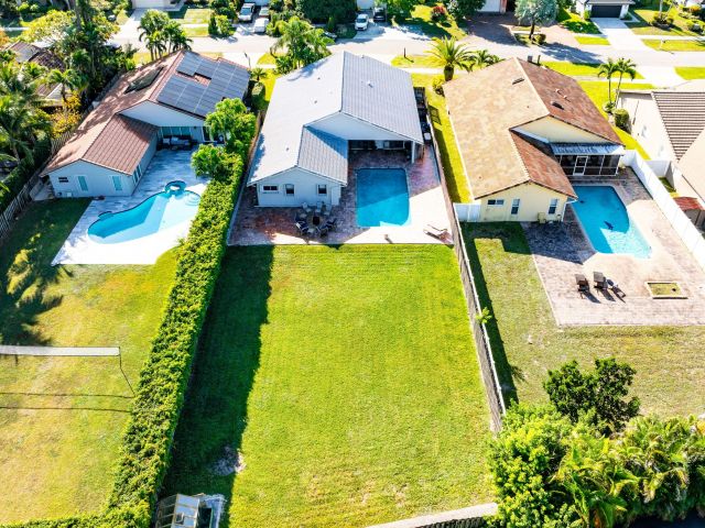 Продажа дома по адресу 7483 Silver Woods Court - фото 6846589