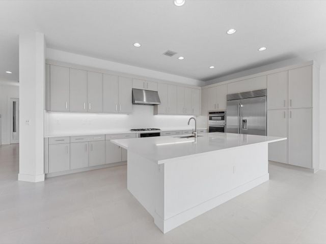 Продажа дома по адресу 20062 Hirono Lane - фото 6894511