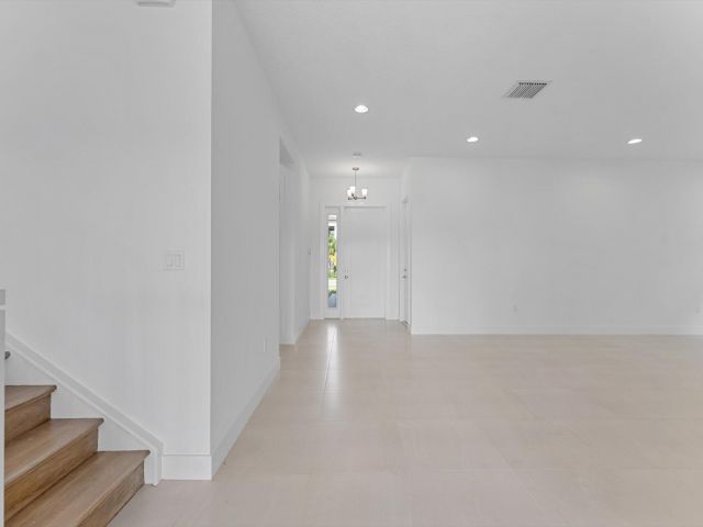 Продажа дома по адресу 20062 Hirono Lane - фото 6894519