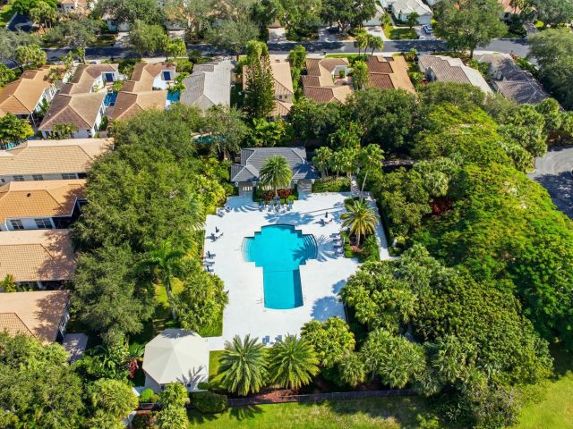 Продажа дома по адресу 2495 NW 66th Drive - фото 6830281