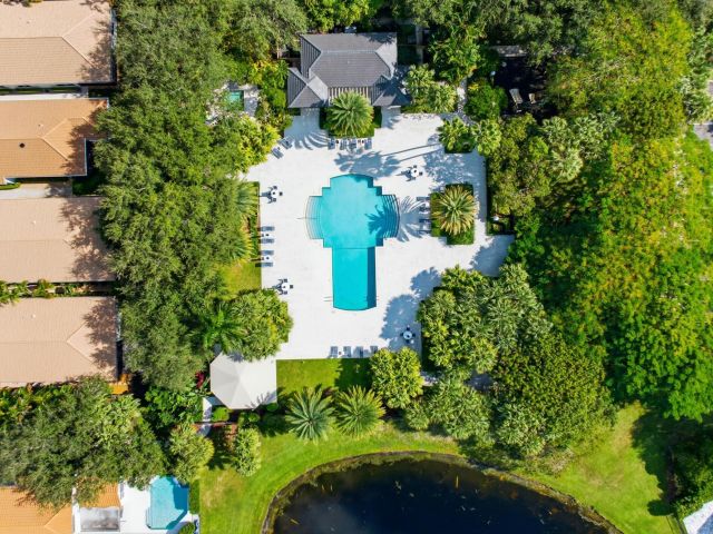 Продажа дома по адресу 2495 NW 66th Drive - фото 6830282