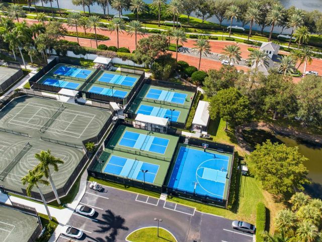 Продажа дома по адресу 2495 NW 66th Drive - фото 6830283