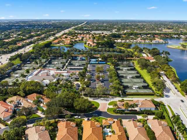 Продажа дома по адресу 2495 NW 66th Drive - фото 6830289