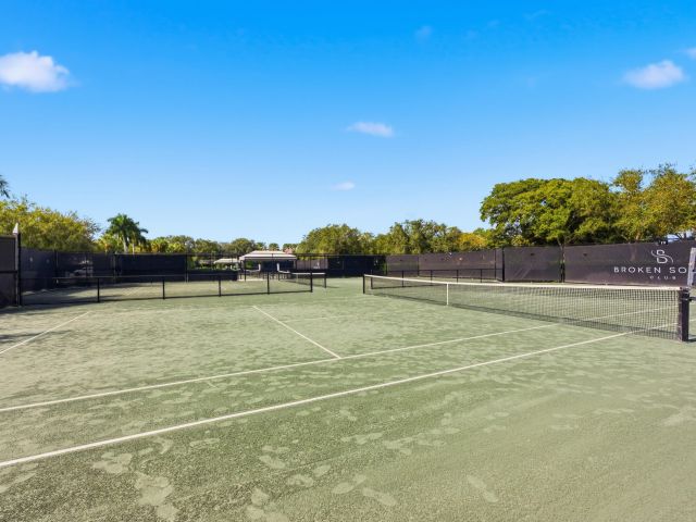 Дом в аренду по адресу 2495 NW 66th Drive - фото 6830422