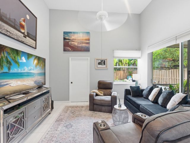 Дом в аренду по адресу 2495 NW 66th Drive - фото 6830440