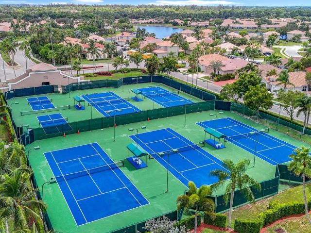 Продажа дома по адресу 5352 N San Andros - фото 6829901