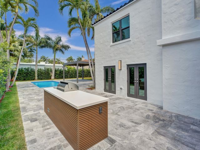 Дом в аренду по адресу 5832 Alton Road - фото 6831091