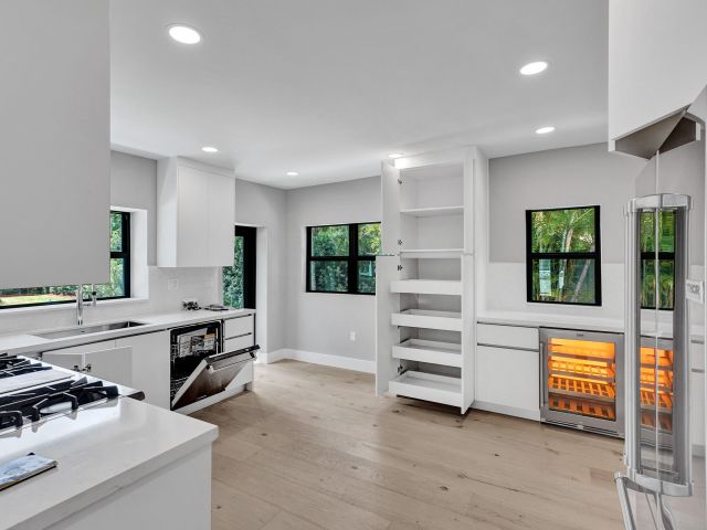 Дом в аренду по адресу 5832 Alton Road - фото 6831095