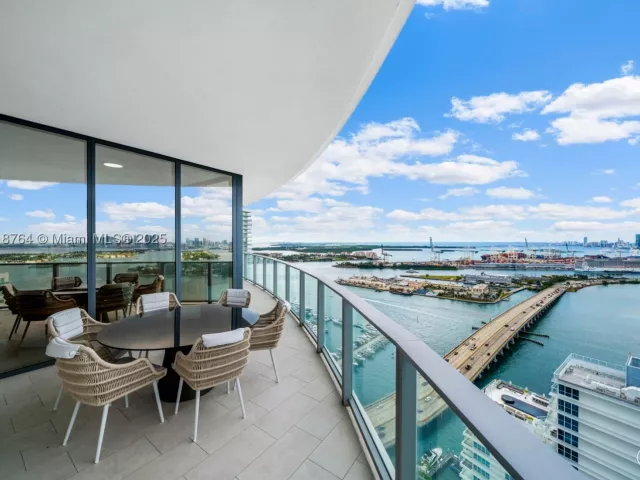Продажа квартиры #3402.03 - фото 9049512