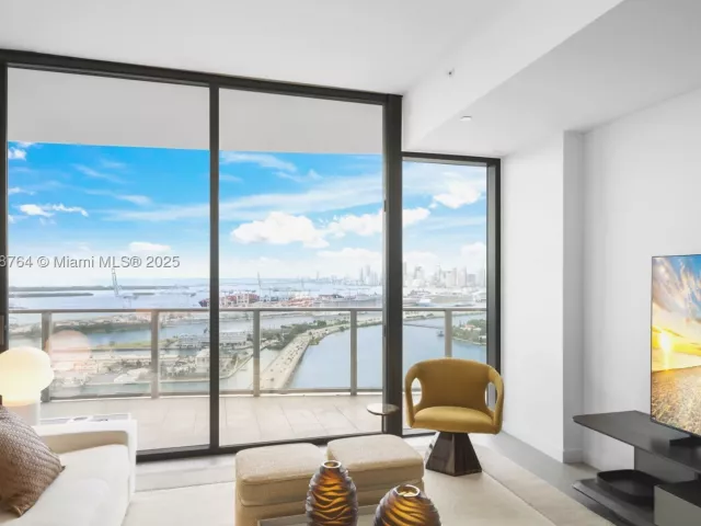 Продажа квартиры #3402.03 - фото 9049552