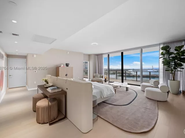 Продажа квартиры #3402.03 - фото 9049574
