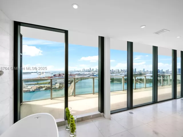 Продажа квартиры #3402.03 - фото 9049638