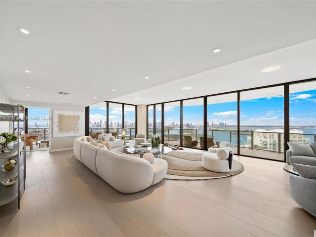 Продажа квартиры #3402.03 - фото 6825254