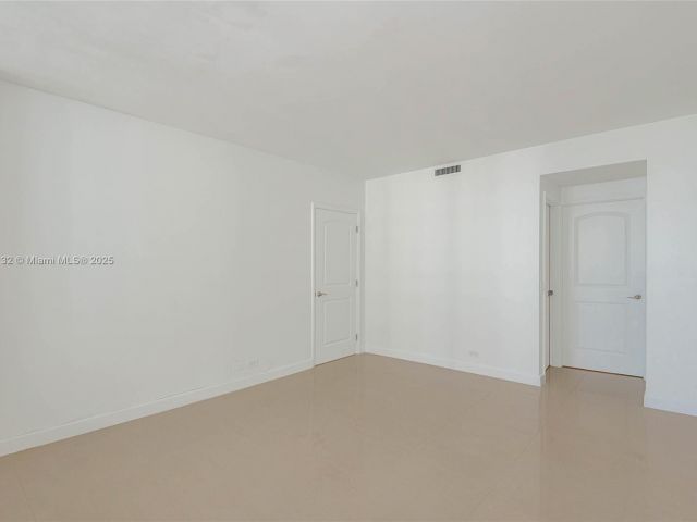 Квартира в аренду номер1411 - фото 7435658