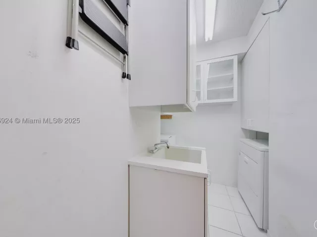 Продажа квартиры #A1104 - фото 9071972