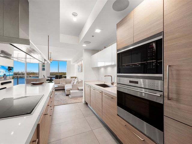 Продажа квартиры #606 - фото 6825135