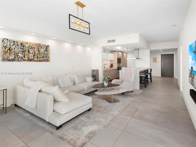 Продажа квартиры #606 - фото 6825144