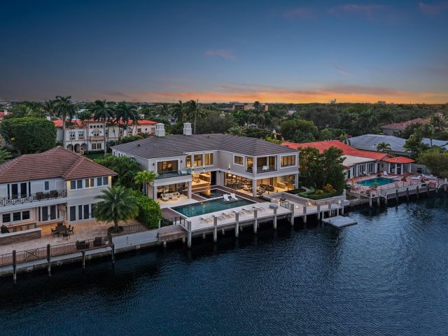 Продажа дома по адресу 701 Sanctuary Drive - фото 6863791