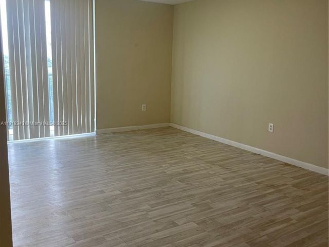 Продажа квартиры #1607 - фото 7437247