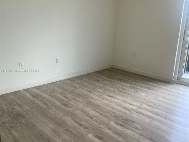 Продажа квартиры #1607 - фото 7437255