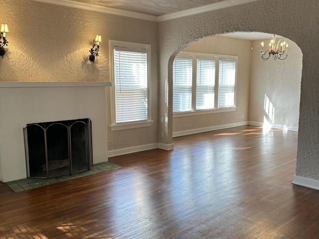 Дом в аренду по адресу 229 Lakeland Drive - фото 6829879