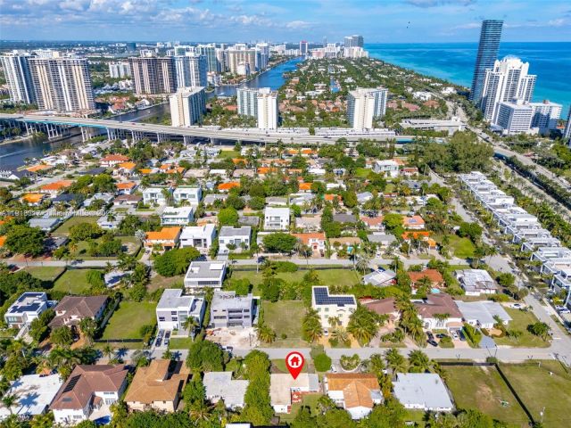 Продажа дома по адресу 242 189th St - фото 6827530