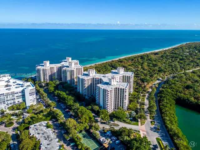 Продажа квартиры #D404 - фото 6824544