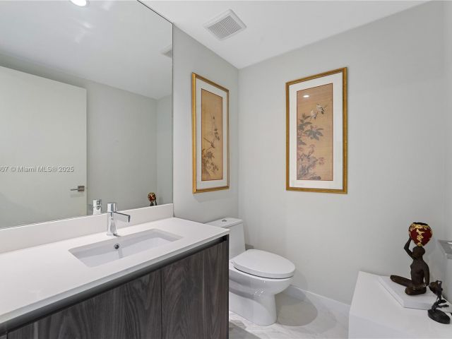 Продажа квартиры #3106 - фото 6826149