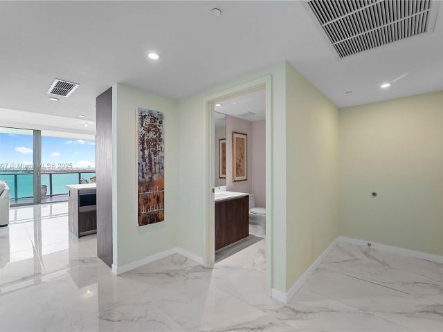 Продажа квартиры #3106 - фото 6826152