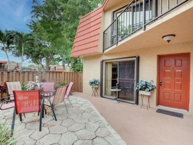 Дом в аренду по адресу 8279 Severn Drive C - фото 6830393