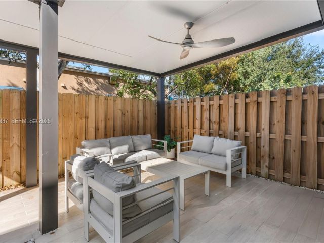 Продажа дома по адресу 28742 SW 134th Ct - фото 7489654