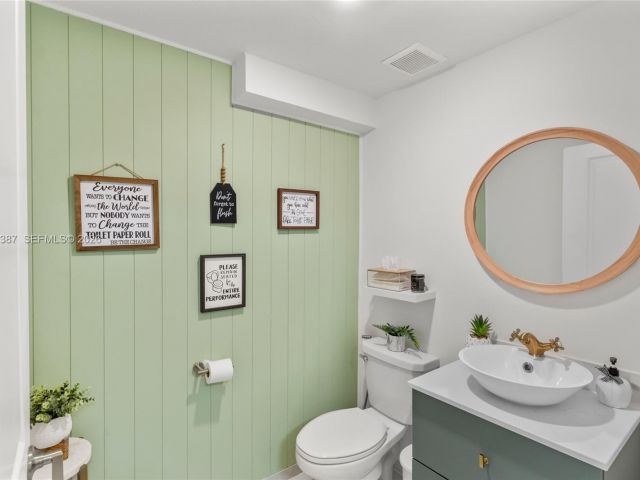 Продажа дома по адресу 28742 SW 134th Ct - фото 7489655