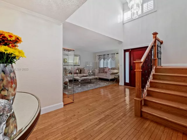 Дом в аренду по адресу 1211 Algeria Ave * - фото 6841258