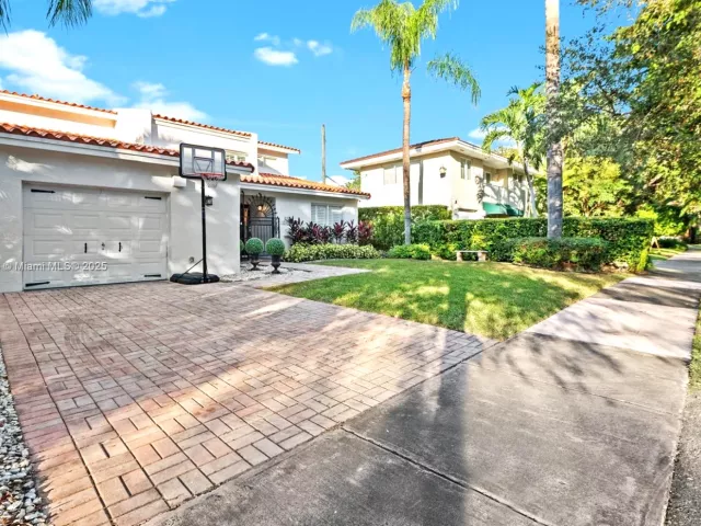 Дом в аренду по адресу 1211 Algeria Ave * - фото 6841265