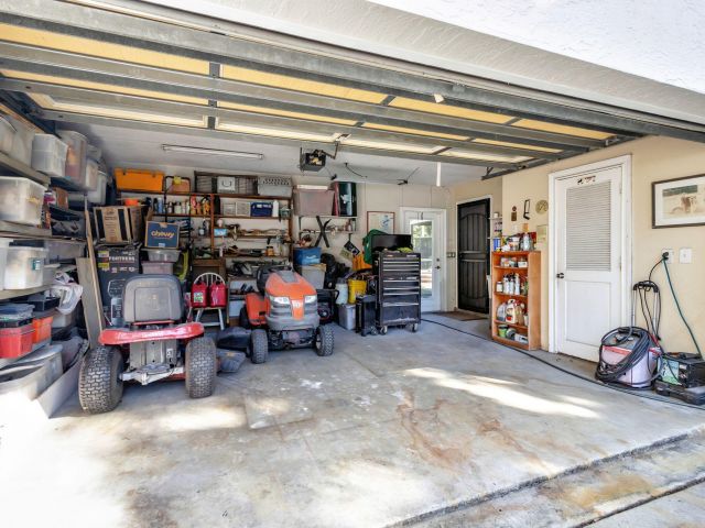 Продажа дома по адресу 550 Skylake Drive - фото 6846490